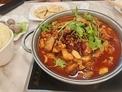 -彭记铁锅肥肠(东四总店)