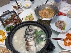 -香山湖家家宴(中山陵店)