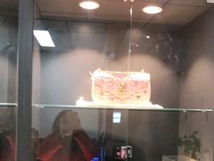 -用真奢侈品名表名包回收中心(朝阳万达店)