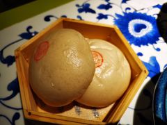 酒糟馒头-桂满陇天书(南京德基旗舰店)