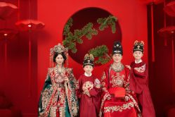 点击看大图 -第一夫人婚纱摄影(南京店)