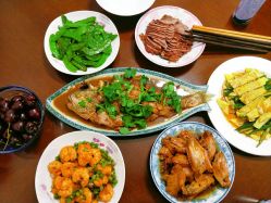 -菜百首饰店(东方新天地店)