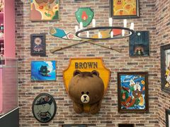 -LINE FRIENDS Garosu-gil Flagship Store