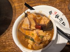 -鱼头泡饭·湖北菜·非物质文化遗产(岳家嘴总店)