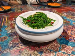 -乡村馕坑肉·烧烤·新疆菜·本地人更爱吃(阿勒泰首店)