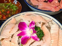 -山城棒棒军手作火锅·天花板手撕水牛鲜毛肚(北京店)