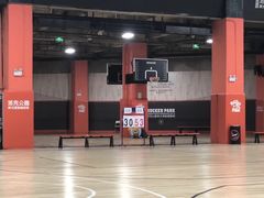 -洛克公园美式运动体验馆(唯品会合肥蜀山城市奥莱店)