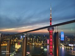 -FLAIR顶层餐厅酒吧(浦东丽思卡尔顿酒店)