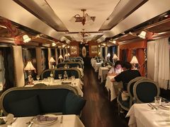 -火车头法国西餐厅