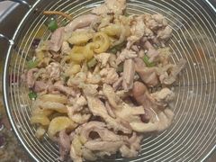 -煲王粤菜餐厅(中侨中心店)