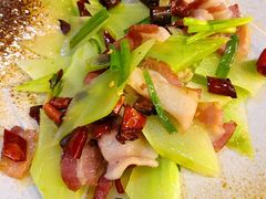 -滇香肴·云南菜蒸汽石锅鱼(云南北路店)