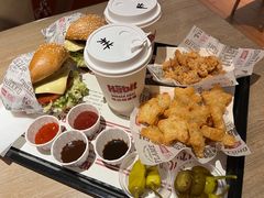 -The Habit Burger Grill 哈比特汉堡(复兴soho店)