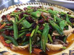 -聚八方土菜馆(余松路店)