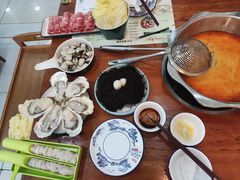 -老何家后安粉·糟粕醋海鲜火锅(三亚湾椰梦长廊店)