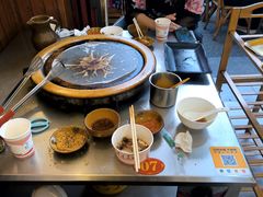 -阿昌白族石板烧·菌锅(大理古城店)