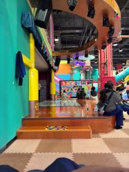 -欧酷世界动力星球(王府井奥莱UP TOWN店)