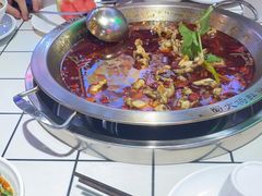 -蛙一刀·麻椒鱼火锅(金仙桥店)