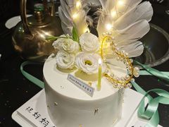 -幸运盒子网红蛋糕房(民族路店)