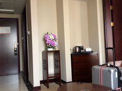 -锦龙国际酒店(天津奥体中心华苑地铁站店)