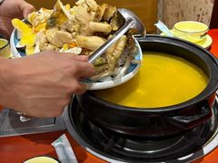 -菌之家·专业纯野生菌火锅·特色炒菌