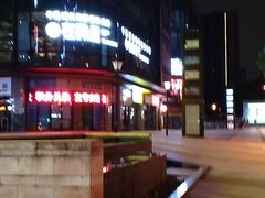 -八一好吃街·高品美食广场