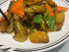 地三鲜-雪乡人家东北菜·铁锅炖一切(高斯路店)