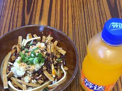 -山城欢现炒食堂(上海城店)