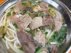 -花溪牛肉粉(八鸽岩店)