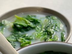 鸡汤素菜-什家婆乌鸡米线(阳光街店)