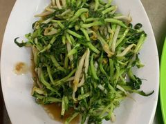 -明记烧鱼美味店