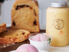 -咖咖熊蛋糕定制·英国蓝风车动物性淡奶油