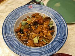 腊八蒜烧肥肠-那家小馆•北京菜•烤鸭(中关村店)