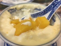 -广信牛奶甜品世家(台东店)