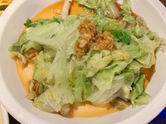 -新白鹿餐厅(百联中环店)