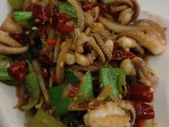 -覃记海鲜美食餐厅