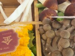 -廖掌柜·重庆鲜货火锅(上海首店)