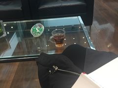 -天津波士信达奔驰4S店(卫津南路店)