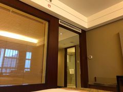 -杭州海外海皇冠大酒店