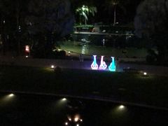 -三亚湾海居铂尔曼度假酒店