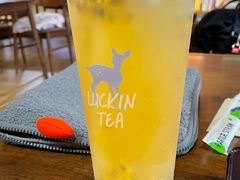 满杯百香果-瑞幸咖啡(沙河世纪广场一层店)