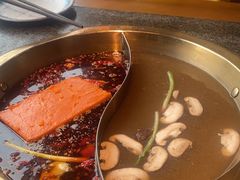 -小天鹅火锅·一线江景洪鼎旗舰店(洪崖洞店)