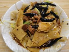 -老鲁牛肉板面(金环里店)