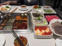 -海底捞火锅(长宁路龙之梦店)