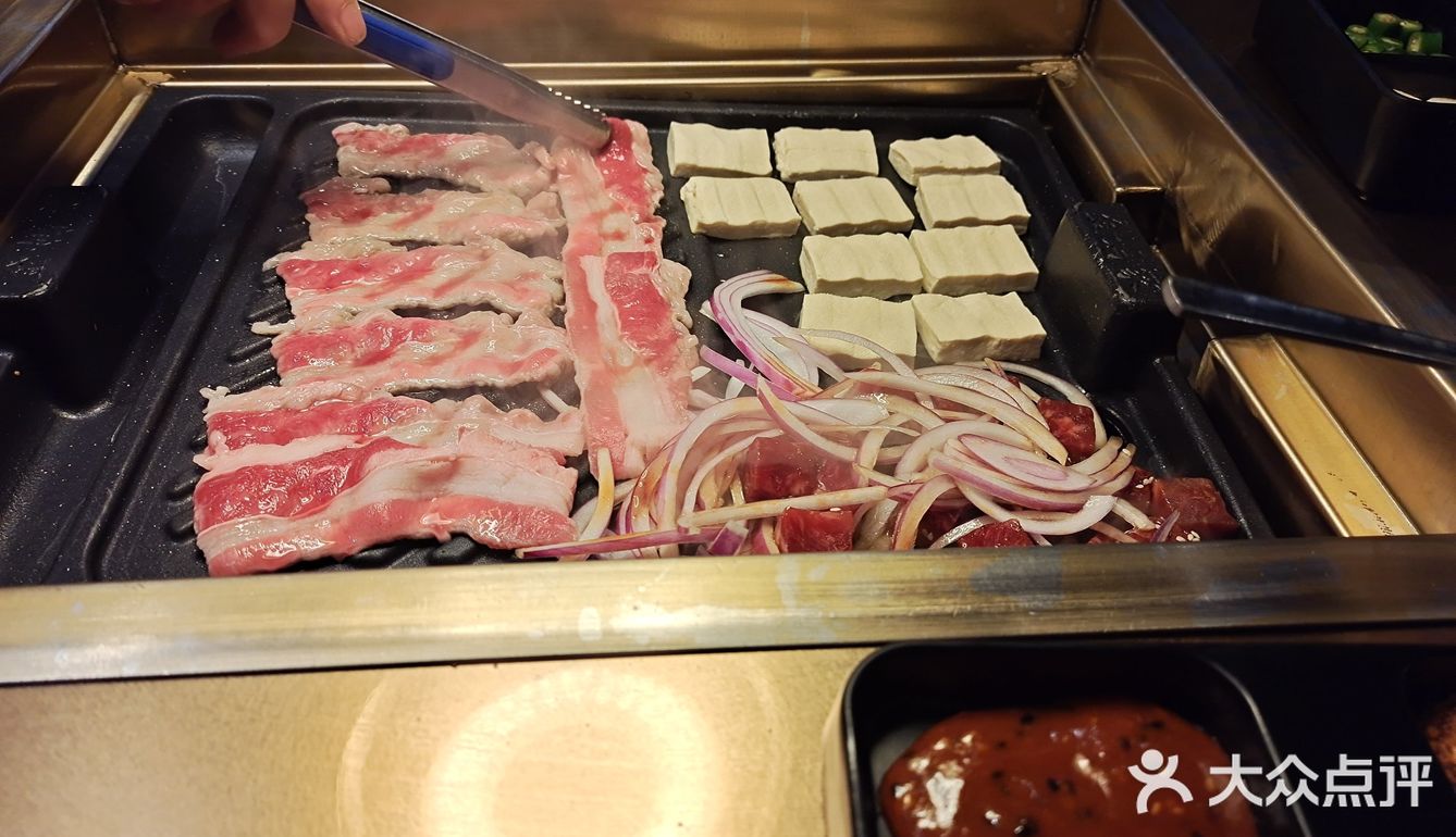 只有胡萝卜丝,总的来说一般般