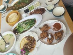 -梅利汴京烤鸭•开封豫菜地标店(晋安路店)
