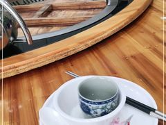 -老刘生态大鱼坊铁锅炖鱼(赛马场店)