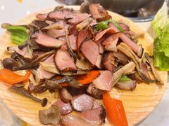 -乡土特色.冷锅鱼.牦牛肉汤锅