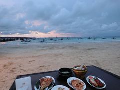 -金巴兰海滩烛光bbq