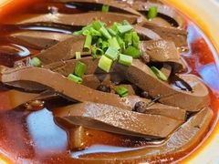 -耙吉吉川味小酒馆(本地人回头店)