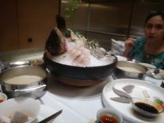 -红鼎豆捞·非遗鲍皇汤火锅(宝丰路店)